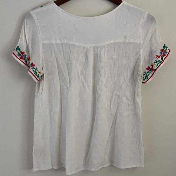 Skies Are Blue Embroidered Peasant Top | Size Large - Picture 5 of 5